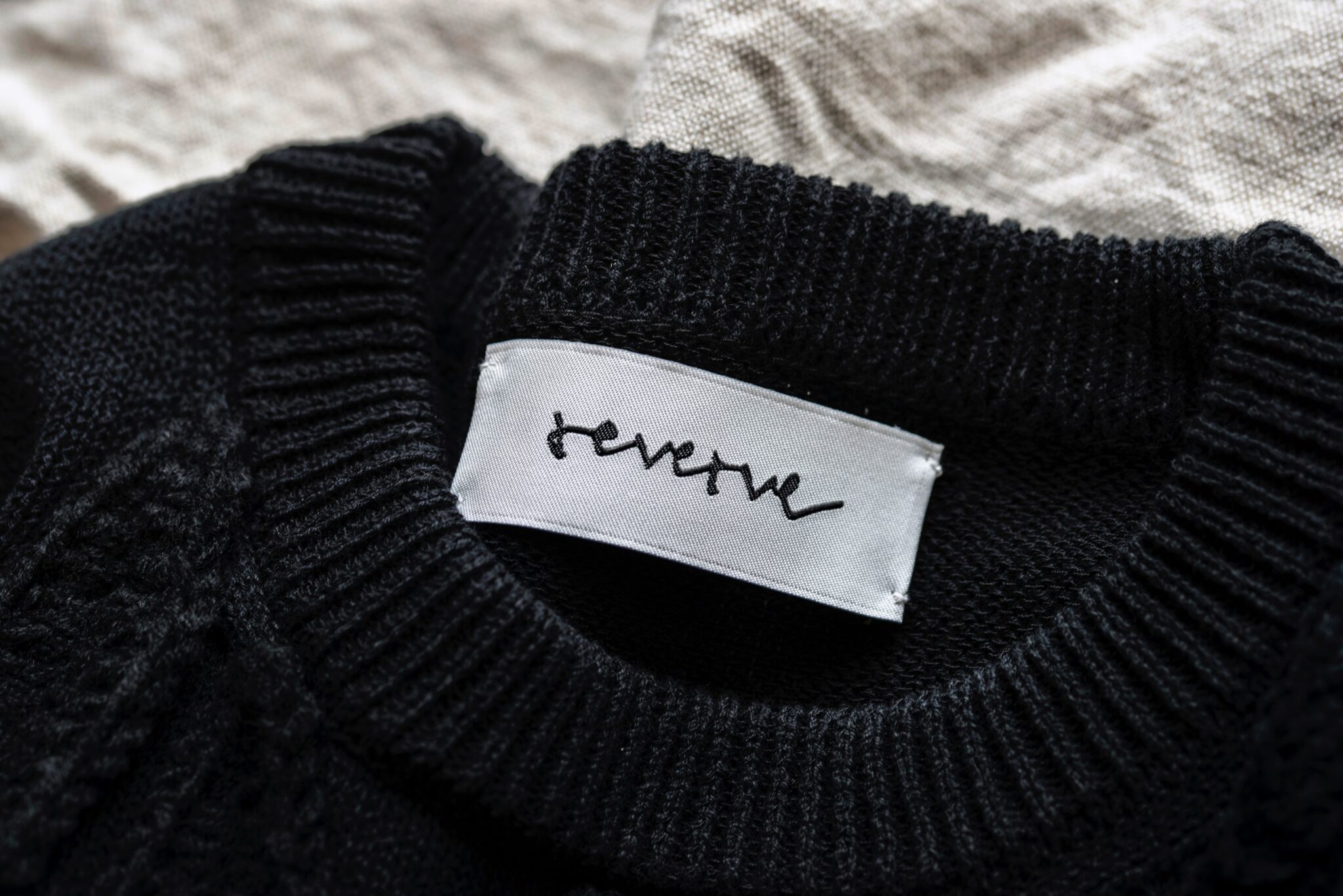 Photo: brand name tag of reverve